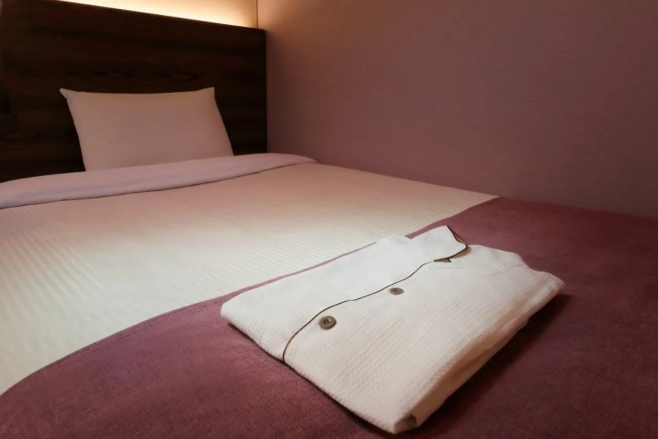 טוקיו Keio Presso Inn Ikebukuro 3*,  יפן